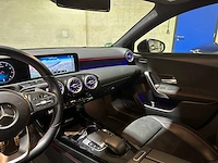 Mercedes-benz a180 limousine premium plus 136pk 2020, r-276-vv - afbeelding 15 van  45