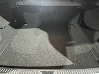 Mercedes-benz a180 limousine premium plus 136pk 2020, r-276-vv - afbeelding 32 van  45