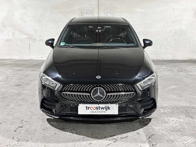 Mercedes-benz a180 limousine premium plus 136pk 2020, r-276-vv - afbeelding 41 van  45