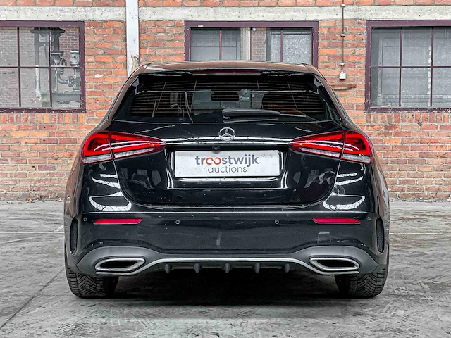 Mercedes-benz a180d amg business solution 116pk 2018 a-klasse, xj-192-k - afbeelding 4 van  45