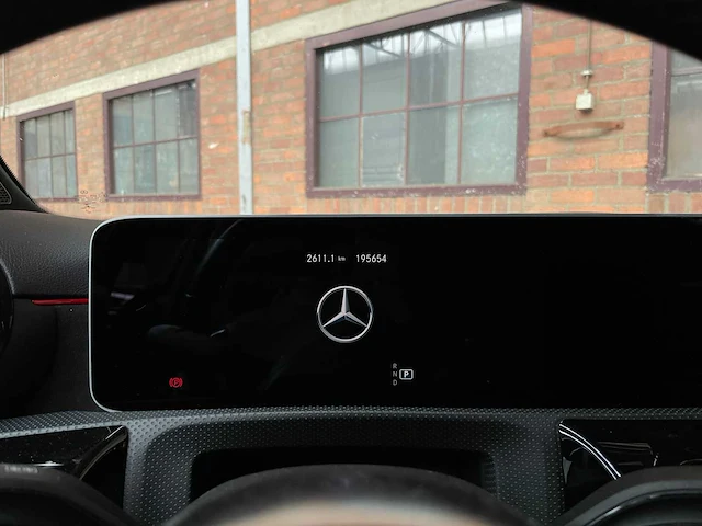 Mercedes-benz a180d amg business solution 116pk 2018 a-klasse, xj-192-k - afbeelding 20 van  45