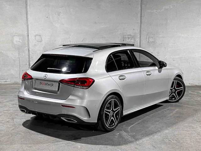 Mercedes-benz a200 amg business solution 163pk 2019 a-klasse, j-647-sp - afbeelding 7 van  51