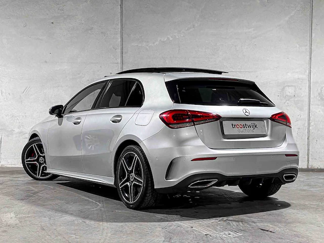 Mercedes-benz a200 amg business solution 163pk 2019 a-klasse, j-647-sp - afbeelding 13 van  51
