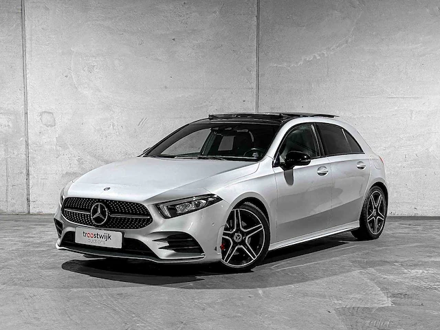 Mercedes-benz a200 amg business solution 163pk 2019 a-klasse, j-647-sp - afbeelding 12 van  51