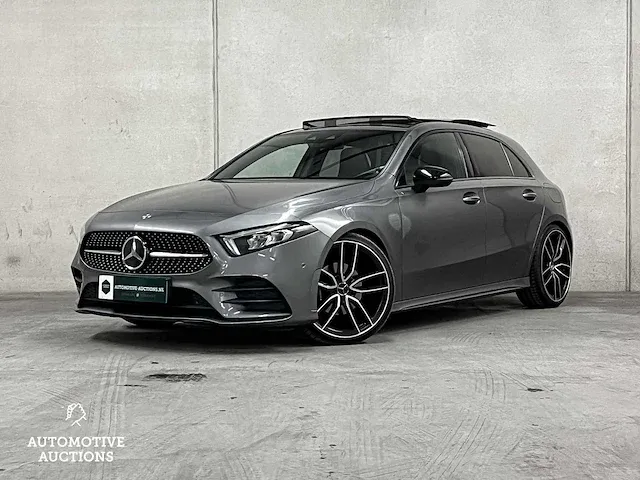 Mercedes-benz a200 amg business solution 163pk 2019 a-klasse, r-257-zn - afbeelding 1 van  67