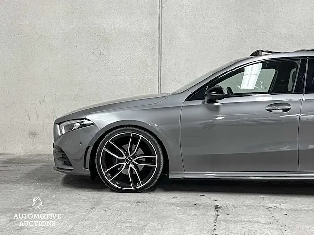 Mercedes-benz a200 amg business solution 163pk 2019 a-klasse, r-257-zn - afbeelding 24 van  67