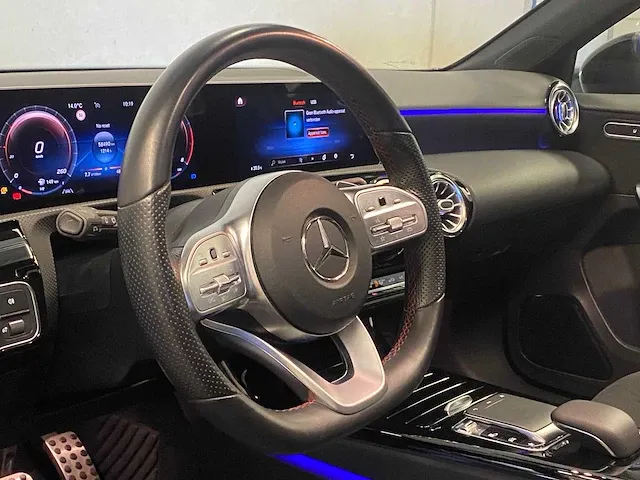 Mercedes-benz a200 amg business solution 163pk 2019 a-klasse, r-257-zn - afbeelding 26 van  67