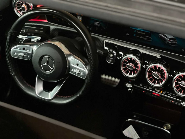 Mercedes-benz a200 premium 163pk 2018 a-klasse, h-306-jr - afbeelding 44 van  53