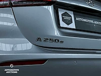 Mercedes-benz a250e amg business solution 160pk 2022 a-klasse, x-451-tp - afbeelding 16 van  68