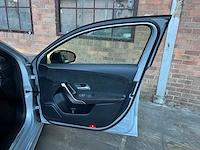 Mercedes-benz a250e amg business solution 160pk 2022 a-klasse, x-451-tp - afbeelding 57 van  68