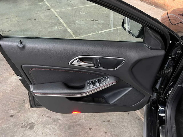Mercedes-benz a45 amg 4matic 360pk 2015 a-klasse, zs-803-z - afbeelding 39 van  60