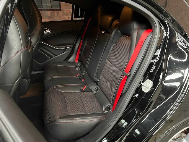 Mercedes-benz a45 amg 4matic 360pk 2015 a-klasse, zs-803-z - afbeelding 49 van  60