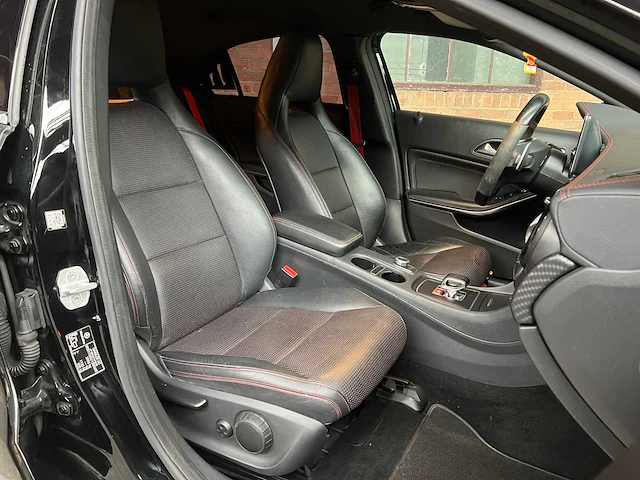 Mercedes-benz a45 amg 4matic 360pk 2015 a-klasse, zs-803-z - afbeelding 51 van  60