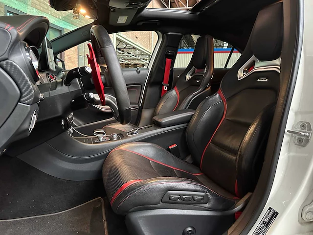 Mercedes-benz a45 amg 4matic 381pk 2016 a-klasse, k-200-tt - afbeelding 31 van  48