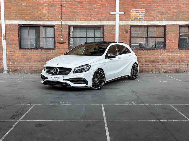 Mercedes-benz a45 amg 4matic 381pk 2018 a-klasse, k-828-fx - afbeelding 12 van  46