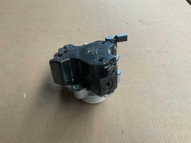 Mercedes benz a660070040108 high pressure pump (2x) - afbeelding 3 van  6