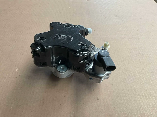 Mercedes benz a660070040108 high pressure pump (2x) - afbeelding 4 van  6