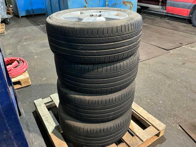 Mercedes benz amg velgen & banden (4x) - afbeelding 5 van  10