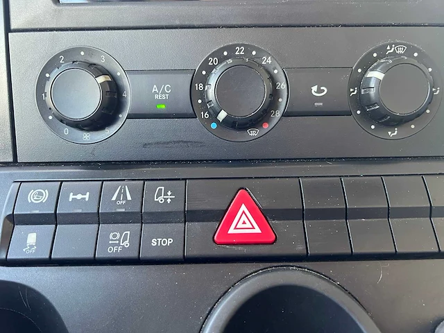 Mercedes-benz antos 2027 truck euro6|navi|airco|dhollandia laadklep 2000 kg| 48-bnk-3 - afbeelding 8 van  39