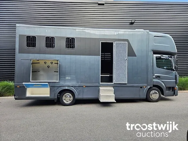 Mercedes-benz atego 3paards paardenvrachtwagen paardentransport met living 83-bfd-2 - afbeelding 5 van  64