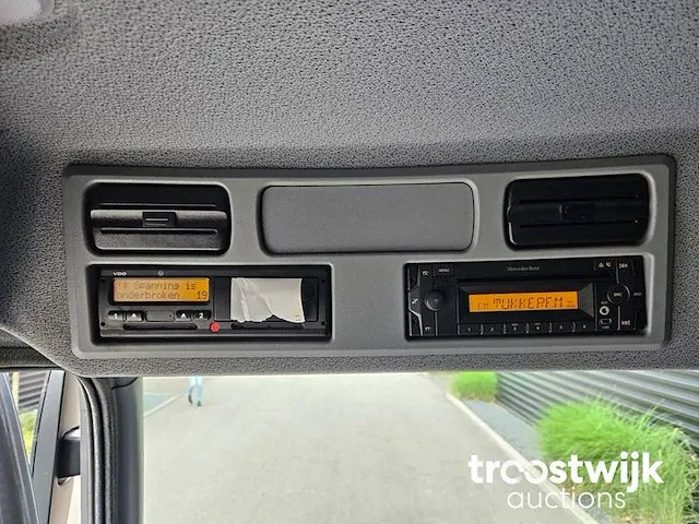 Mercedes-benz atego 3paards paardenvrachtwagen paardentransport met living 83-bfd-2 - afbeelding 53 van  64