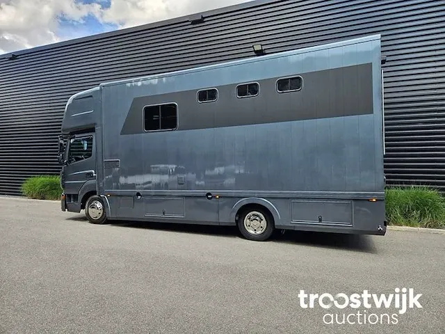 Mercedes-benz atego 3paards paardenvrachtwagen paardentransport met living 83-bfd-2 - afbeelding 63 van  64