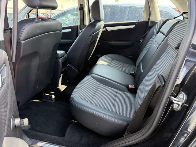 Mercedes-benz b 150, 2007 - afbeelding 19 van  32