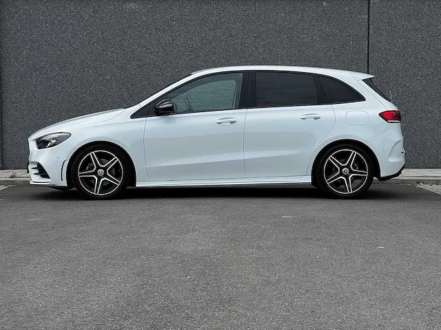 Mercedes-benz b-class 180 amg line | p-471-pl - afbeelding 49 van  57