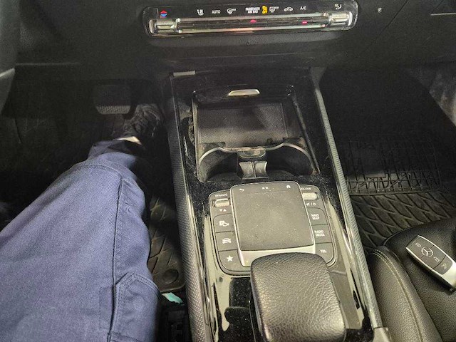 Mercedes-benz b-klasse - 200d , p-535-gx - afbeelding 5 van  16