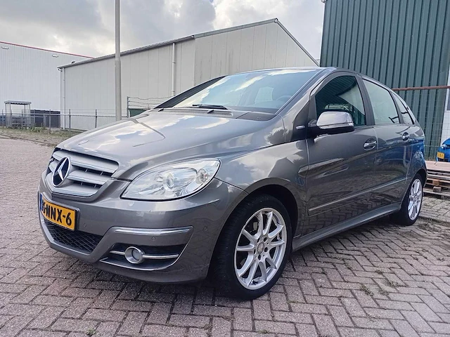 Mercedes-benz b klasse 160 bluee. airco navi cruise, 85-nnx-6 - afbeelding 1 van  29