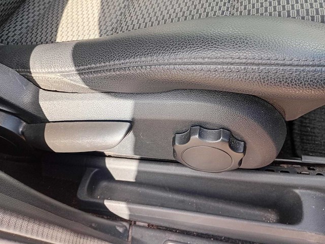 Mercedes-benz b klasse 160 bluee. airco navi cruise, 85-nnx-6 - afbeelding 19 van  29