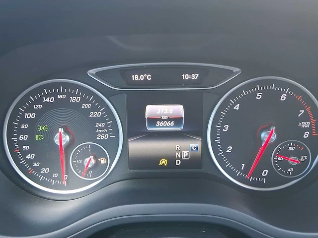 Mercedes-benz b-klasse 180 ambition car 2018 | xb-132-p - afbeelding 5 van  34