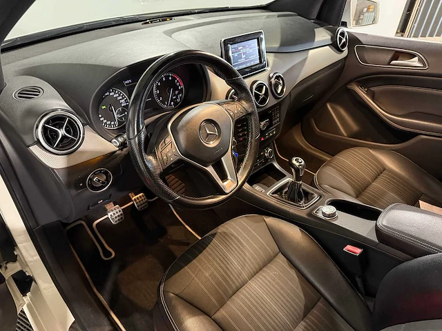 Mercedes-benz b-klasse 180 ambition, g-005-br - afbeelding 12 van  13