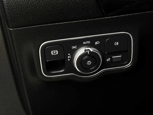 Mercedes-benz b-klasse 180 amg line | p-471-pl - afbeelding 9 van  57