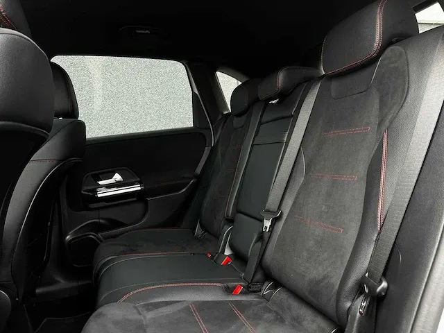 Mercedes-benz b-klasse 180 amg line | p-471-pl - afbeelding 15 van  57
