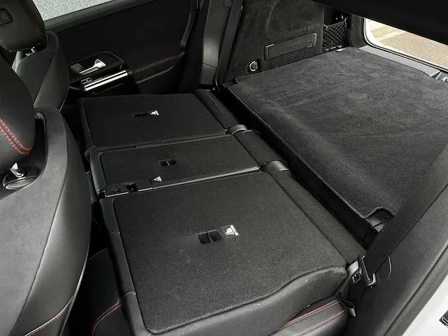 Mercedes-benz b-klasse 180 amg line | p-471-pl - afbeelding 25 van  57