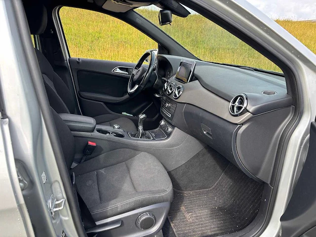 Mercedes-benz b-klasse 180 cdi blue efficiency lease edition 2016 | jr-463-x i - afbeelding 5 van  14
