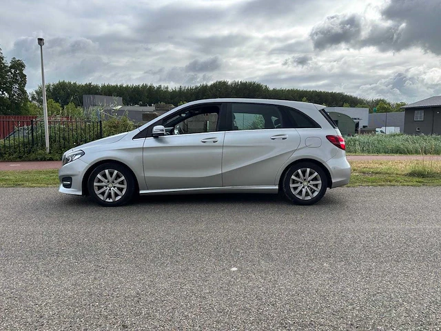 Mercedes-benz b-klasse 180 cdi blue efficiency lease edition 2016 | jr-463-x i - afbeelding 9 van  14