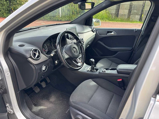 Mercedes-benz b-klasse 180 cdi blue efficiency lease edition 2016 | jr-463-x i - afbeelding 2 van  14