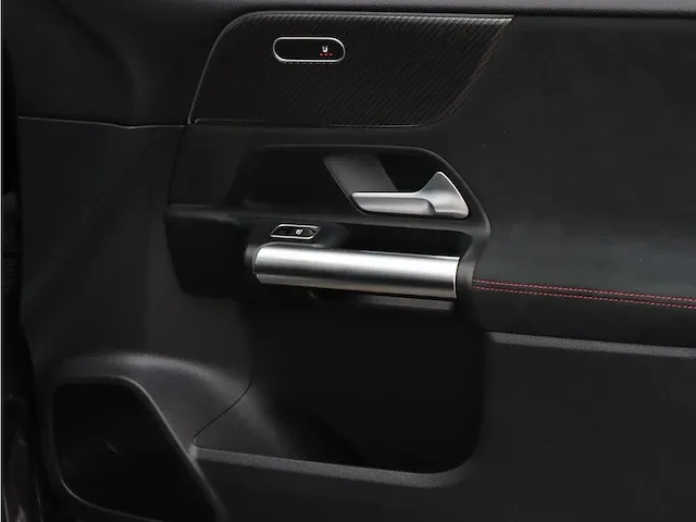 Mercedes-benz b-klasse 200 amg line | p-452-sj - afbeelding 14 van  51
