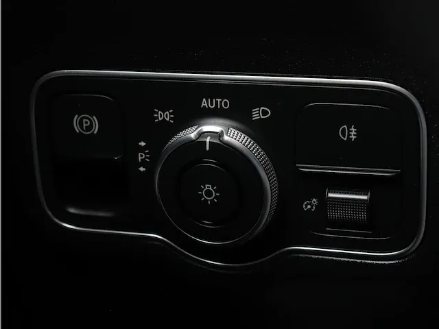 Mercedes-benz b-klasse 200 amg line | p-452-sj - afbeelding 29 van  51