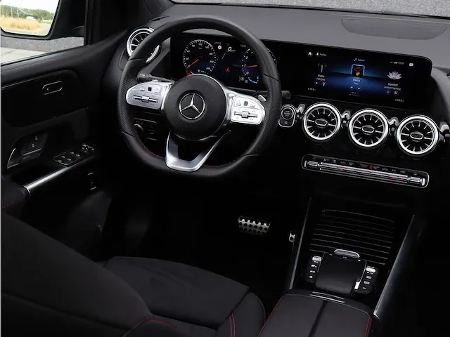 Mercedes-benz b-klasse 200 amg line | p-452-sj - afbeelding 34 van  51