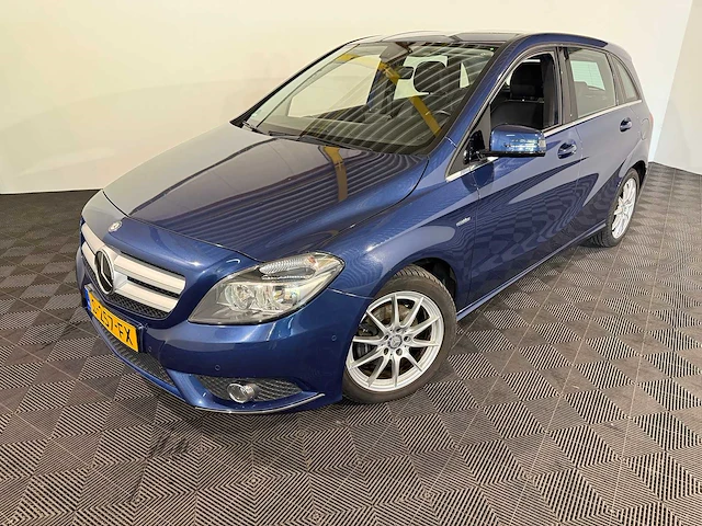 Mercedes-benz b-klasse 200 prestige, s-257-fx - afbeelding 1 van  12
