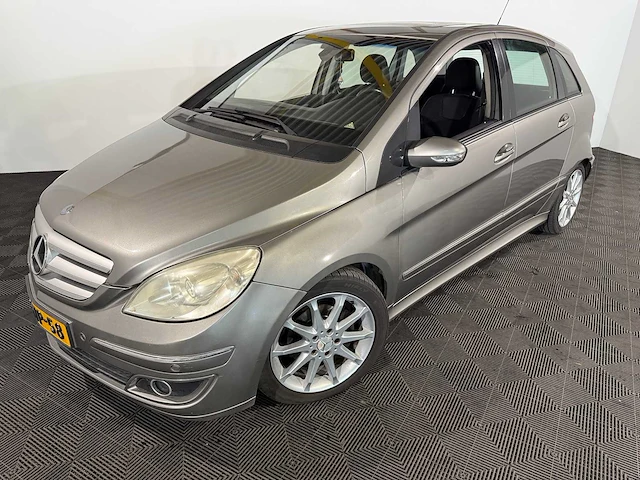 Mercedes-benz b-klasse 200 turbo, 3-snp-58 - afbeelding 1 van  12