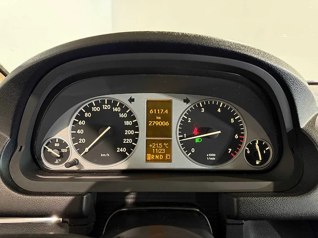 Mercedes-benz b-klasse 200 turbo, 3-snp-58 - afbeelding 11 van  12