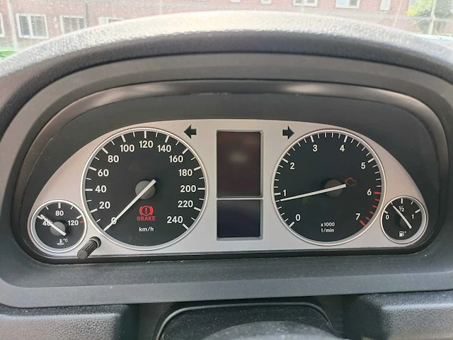 Mercedes-benz b-klasse 200 turbo , 67zhng - afbeelding 2 van  13