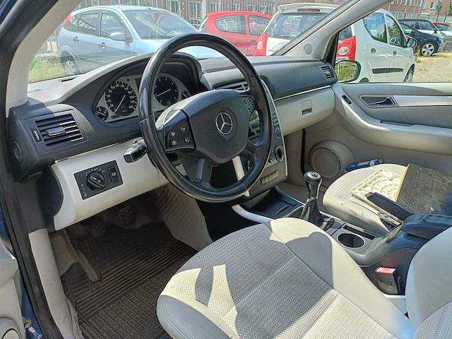Mercedes-benz b-klasse 200 turbo , 67zhng - afbeelding 11 van  13