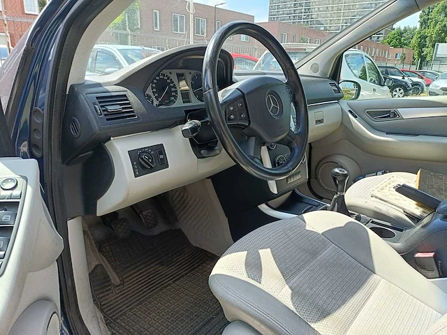 Mercedes-benz b-klasse 200 turbo , 67zhng - afbeelding 12 van  13
