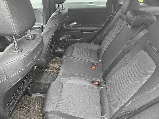 Mercedes-benz b-klasse 200d , l-582-jx - afbeelding 14 van  17