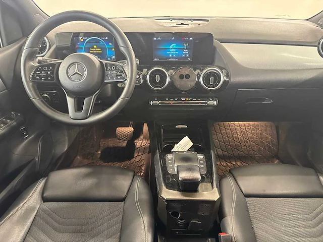 Mercedes-benz b klasse 200d , l-689-js - afbeelding 6 van  16